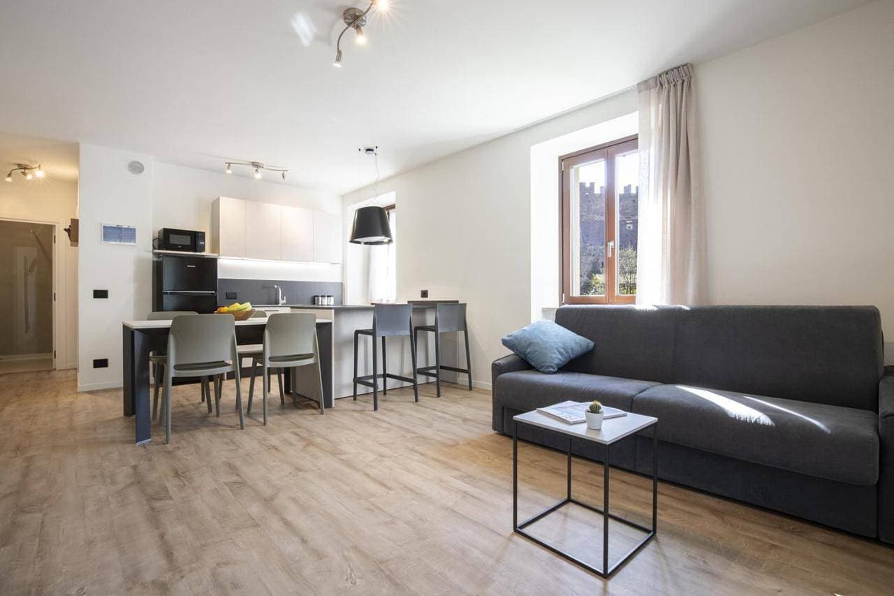Foto 8 von 47: One-Bedroom Apartment with Mountain View