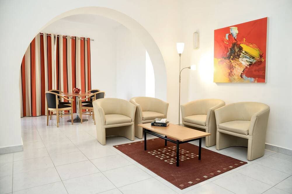 Foto 10 von 26: Villa Apartment 2 - Spektakuläre Lage in der Nähe von allem!