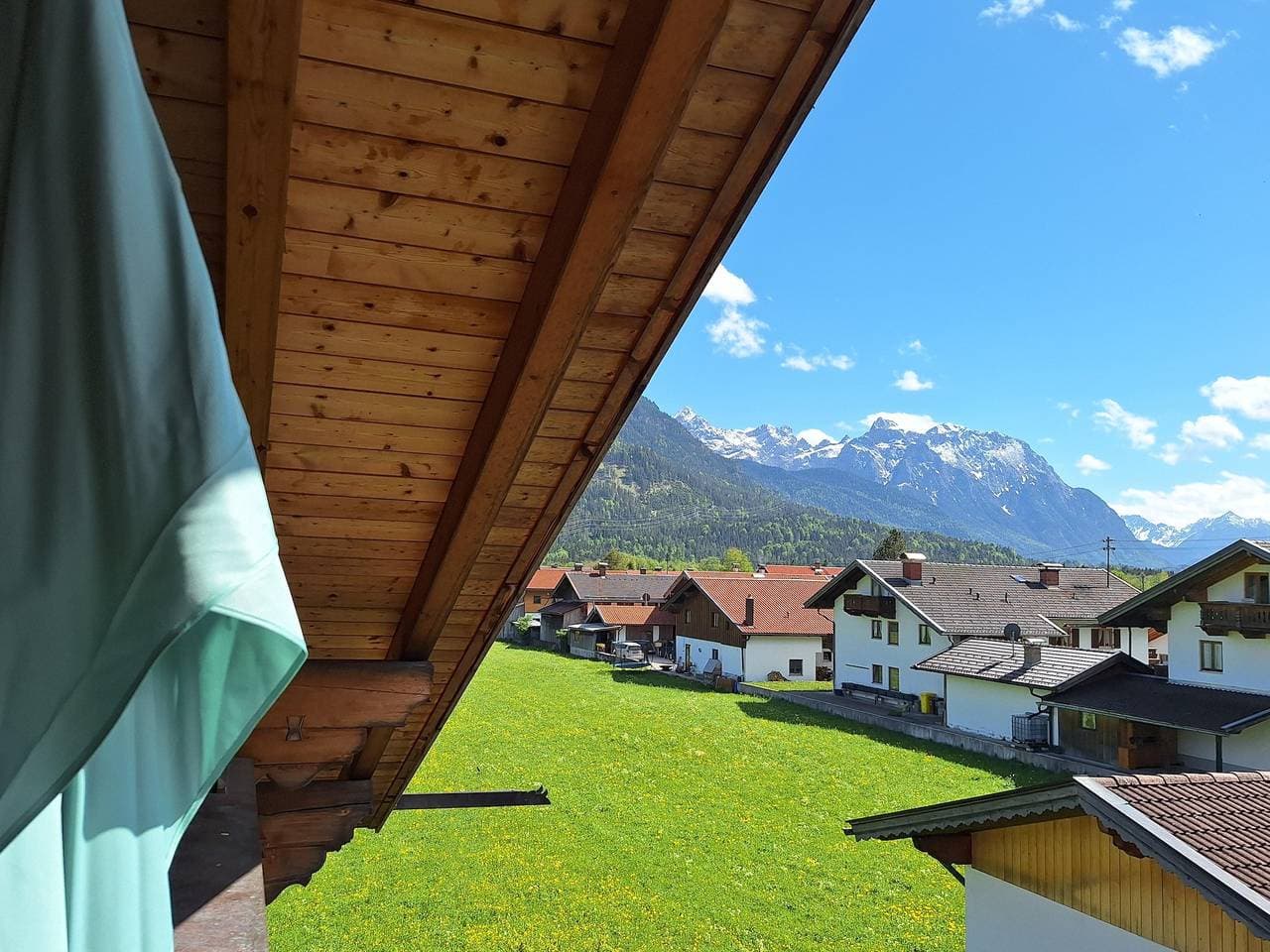 Foto 4 von 21: Ferienwohnung mit schönem Südbalkon