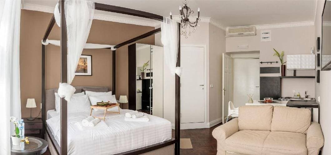 Home Living Dream Apartments 1