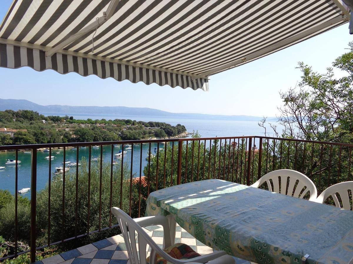 Foto 4 von 24: Two-Bedroom Apartment with Terrace