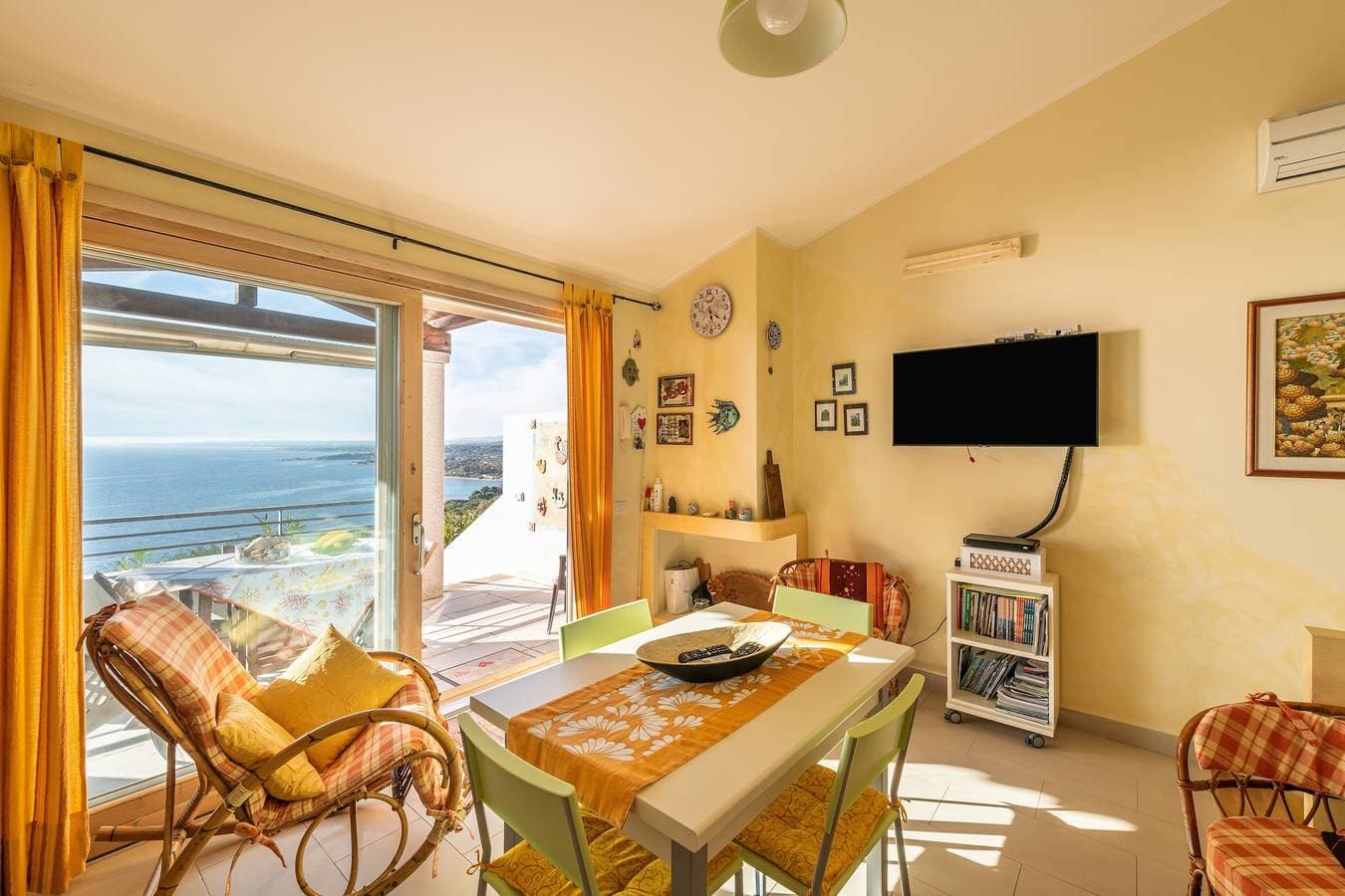 Foto 4 von 35: Ferienhaus 'Casa Ricale' mit Meerblick, WLAN und Klimaanlage