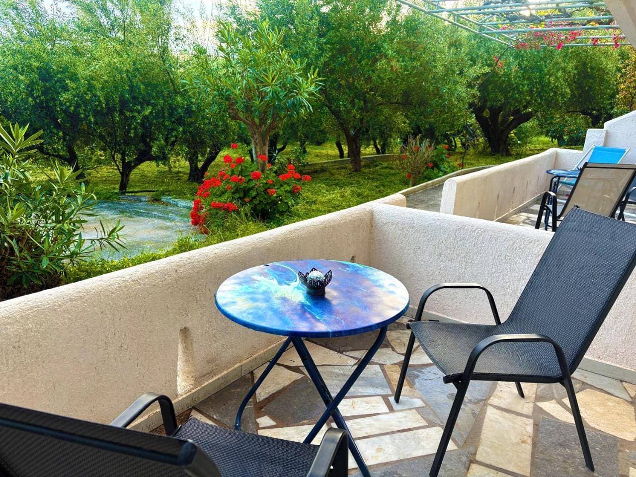 Foto 6 von 13: Apartment with Garden View
