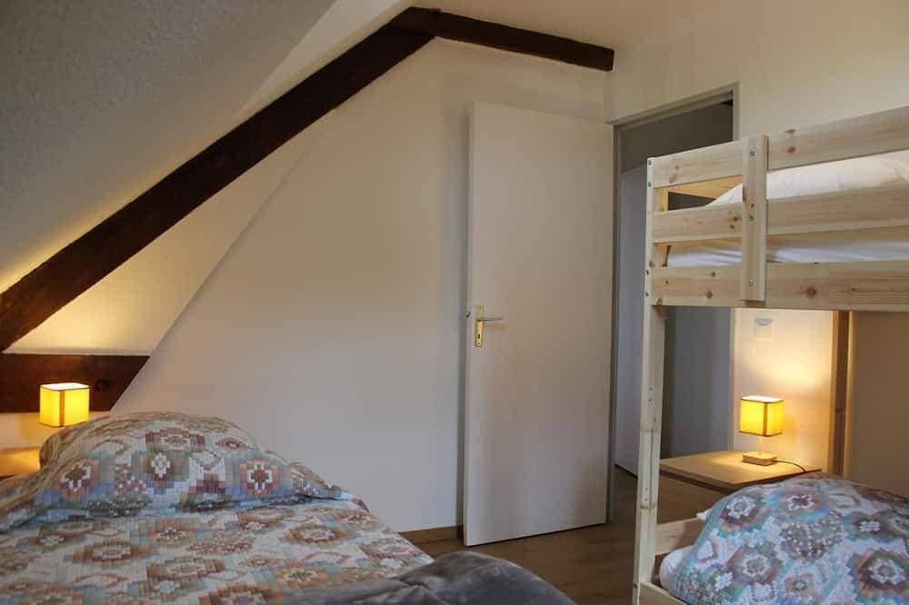 Foto 3 von 12: Le Bouton d'Or - Count Grimaldi's Guesthouse