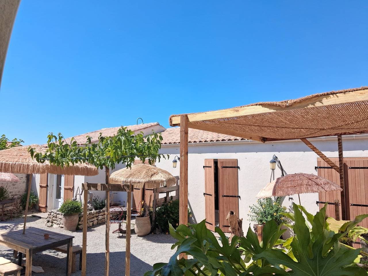Foto 9 von 35: Bed & Breakfast 'Chambres D'hôtes La Marouette 3' mit Gemeinschaftsterrasse und WLAN