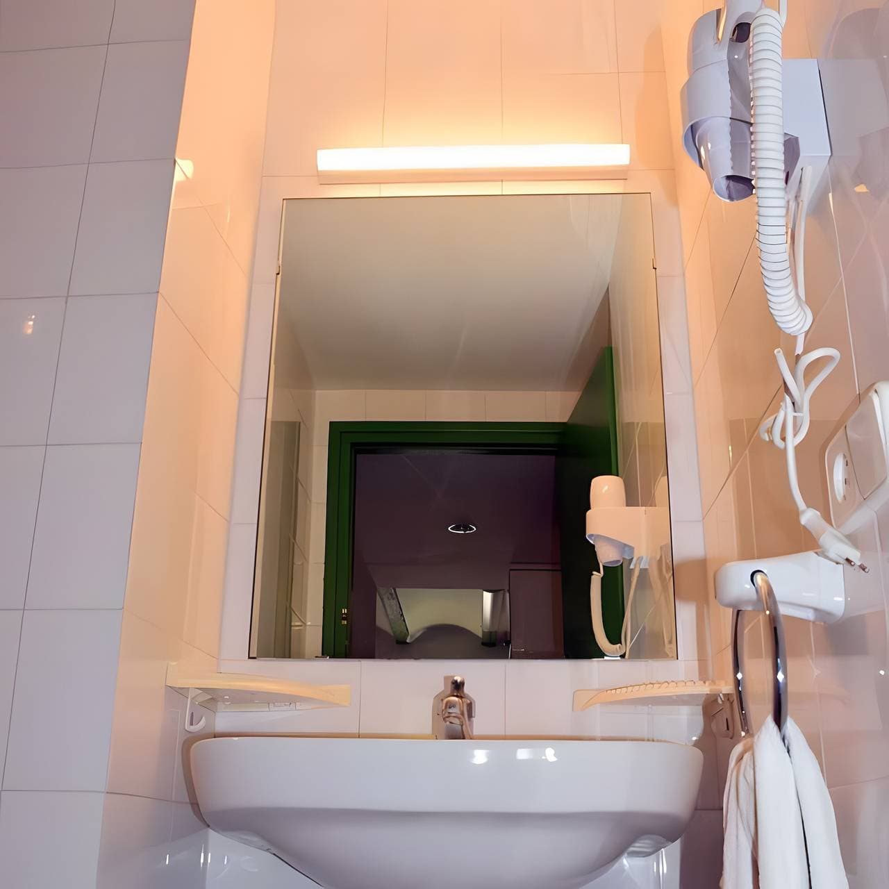 Foto 10 von 44: Ferienwohnung 'Mas El Carrer - Verd' mit Gemeinschaftspool, Gemeinschaftsgarten und Wi-Fi