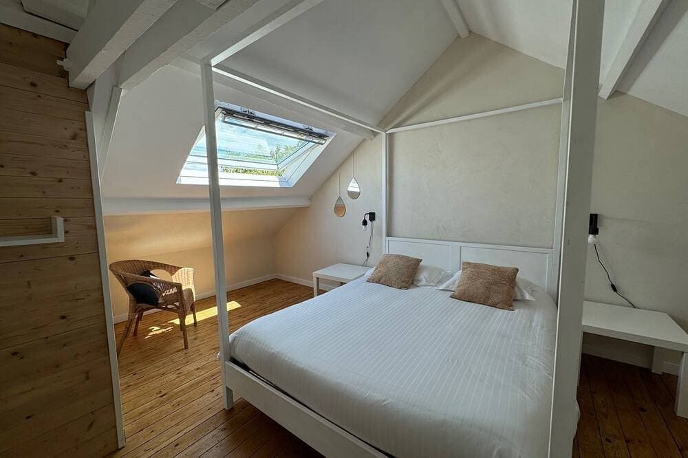 Foto 6 von 30: Studio-Ensuite mit Dusche-2 personnes