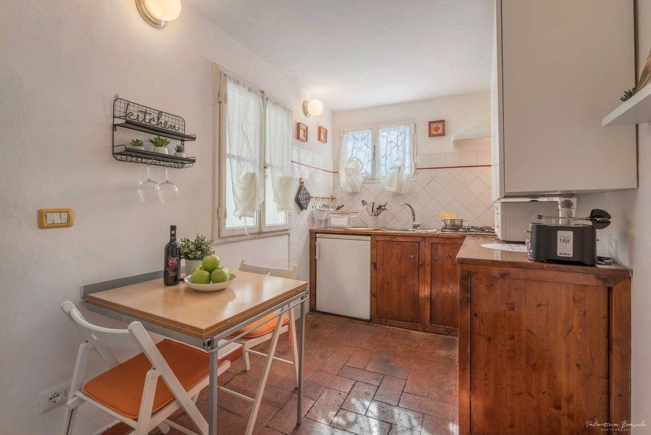 Wine Apartments Florence Prugnolo 1