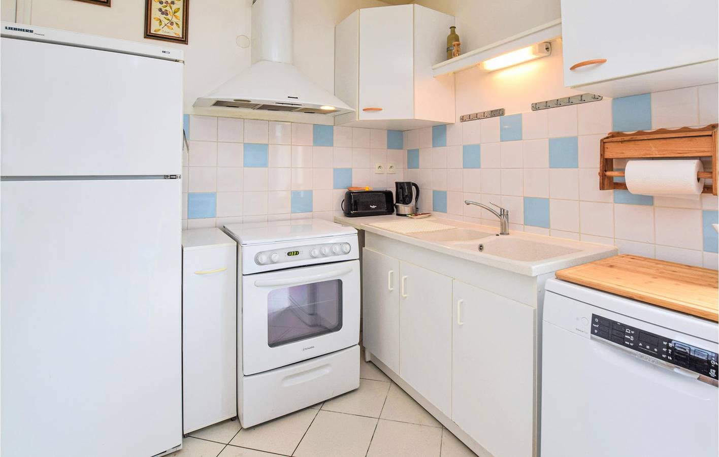 Foto 8 von 32: 138qm Beach Apt mit TV, Parkplatz, Doppelbett und WiFi