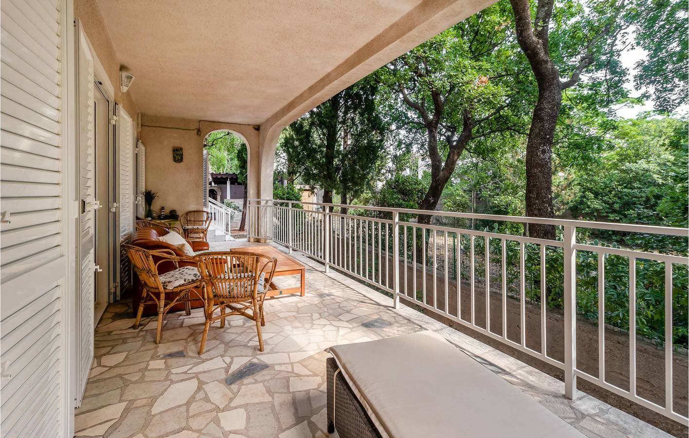 Foto 11 von 32: Gemütliche Ferienwohnung mit Meerblick, Terrasse und Parkplatz – in der Nähe von Klenovica