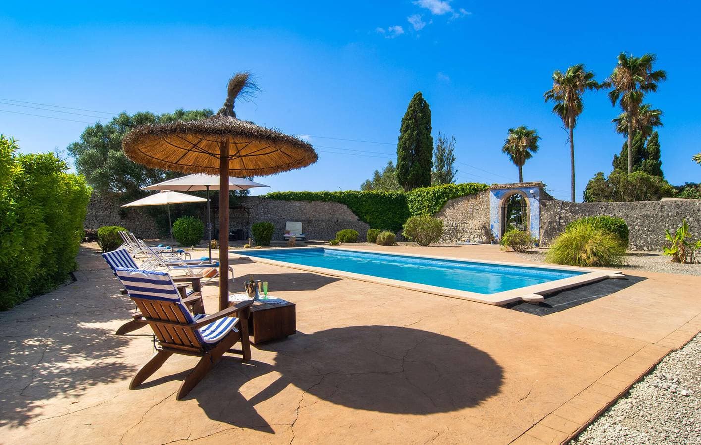 Foto 10 von 52: Gemütliche Wohnung mit Pool, Terrasse und Grill bei Montuïri