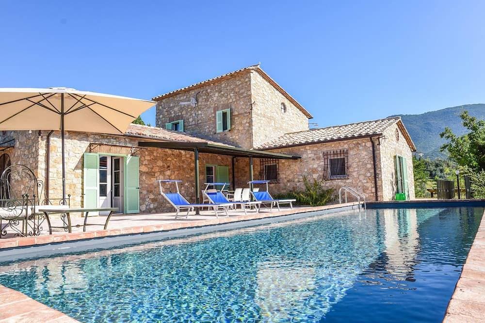 Villa with garden, private pool and air conditioning. Panoramic views!! 1