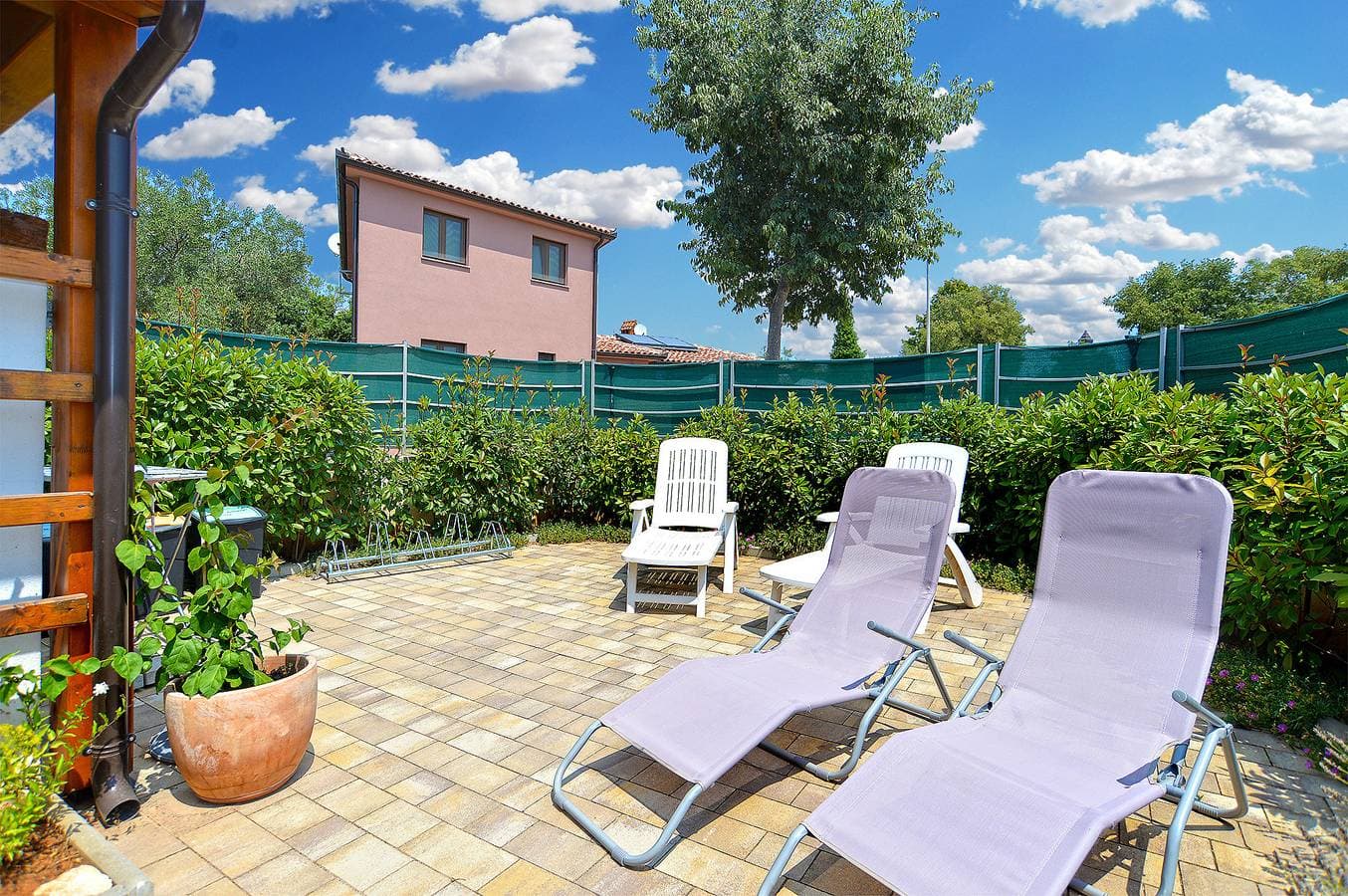 Foto 10 von 27: Ferienhaus für 4 Personen mit Terrasse