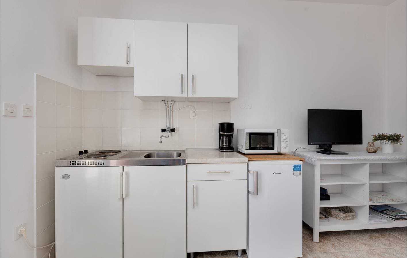 Foto 9 von 23: Gemütliche Ferienwohnung mit Terrasse, WLAN und 1,5 km zum Strand