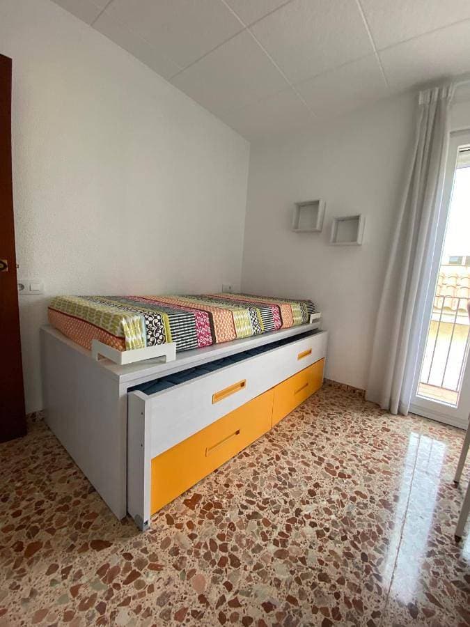 Foto 3 von 30: Three-Bedroom Apartment