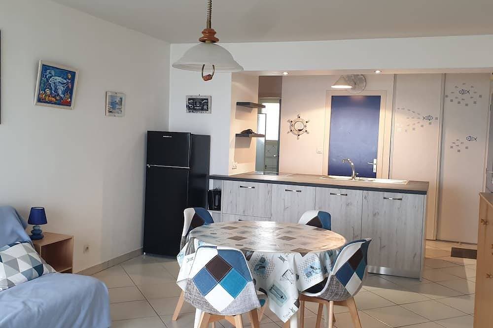 Foto 4 von 10: Furnished apartment in Saint Vaast la Hougue with feet in the water