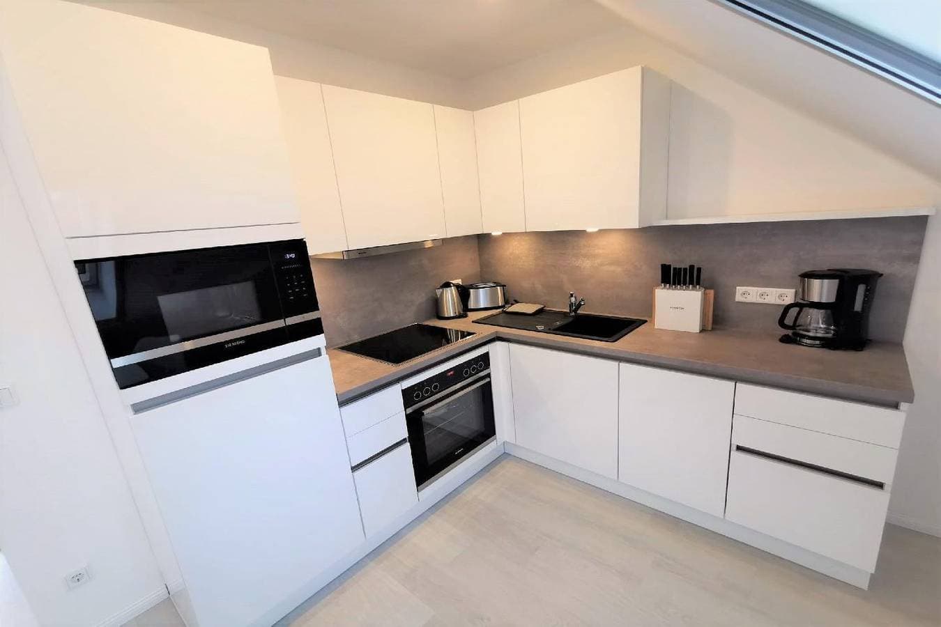 Foto 8 von 21: Ferienwohnung mit Dachterrasse und Meerblick - Haus Inselwind FeWo MEERwasser