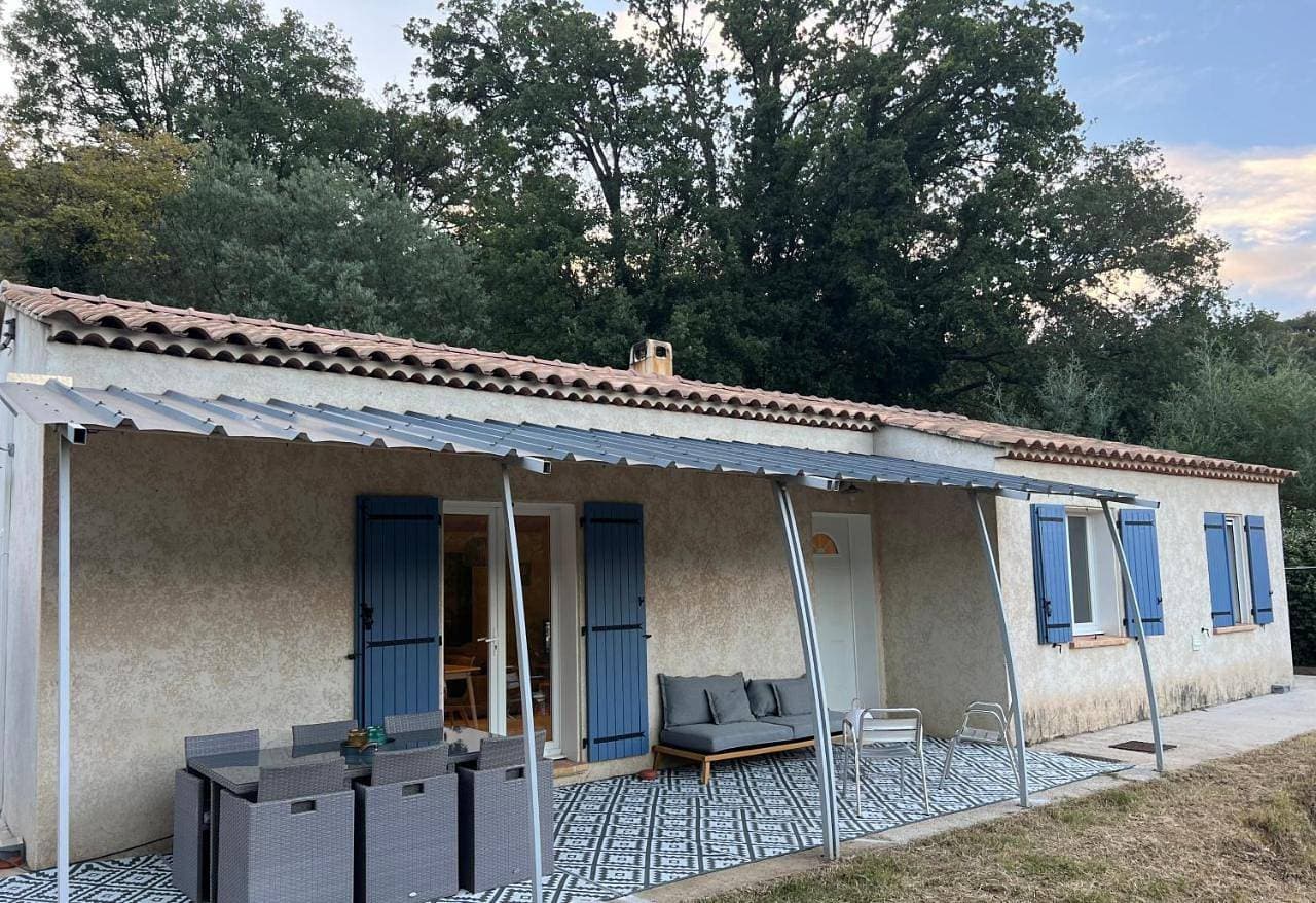 Foto 10 von 17: Three-Bedroom House