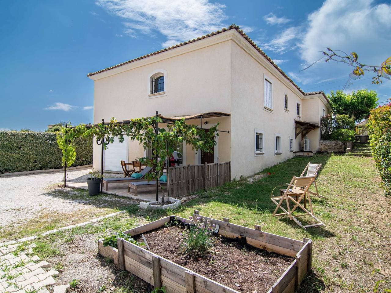 Zweifamilienhaus Le Vallon des Chenes 1