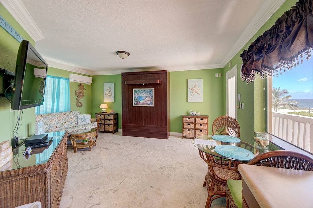 Foto 9 von 30: Pompano Beach Florida Beachfront Condo
