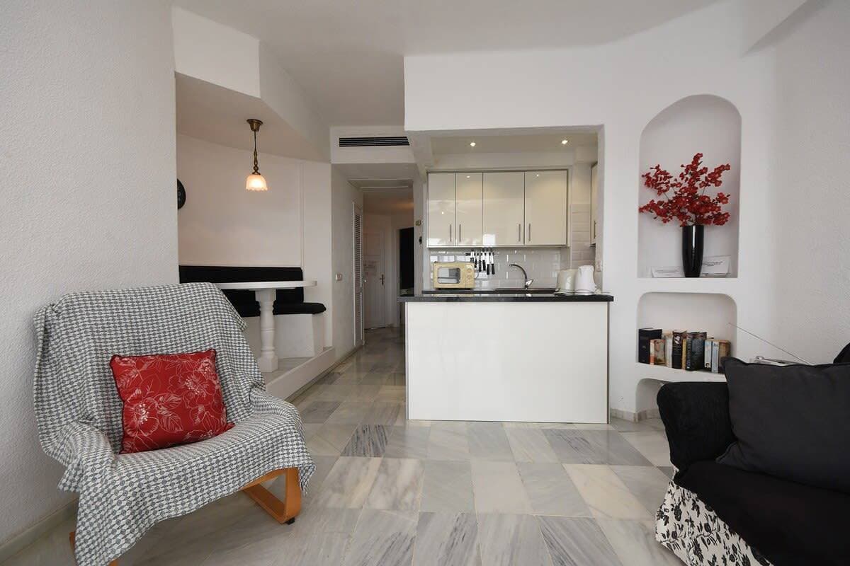 Foto 2 von 23: Ferienwohnung für 3 Personen mit Pool