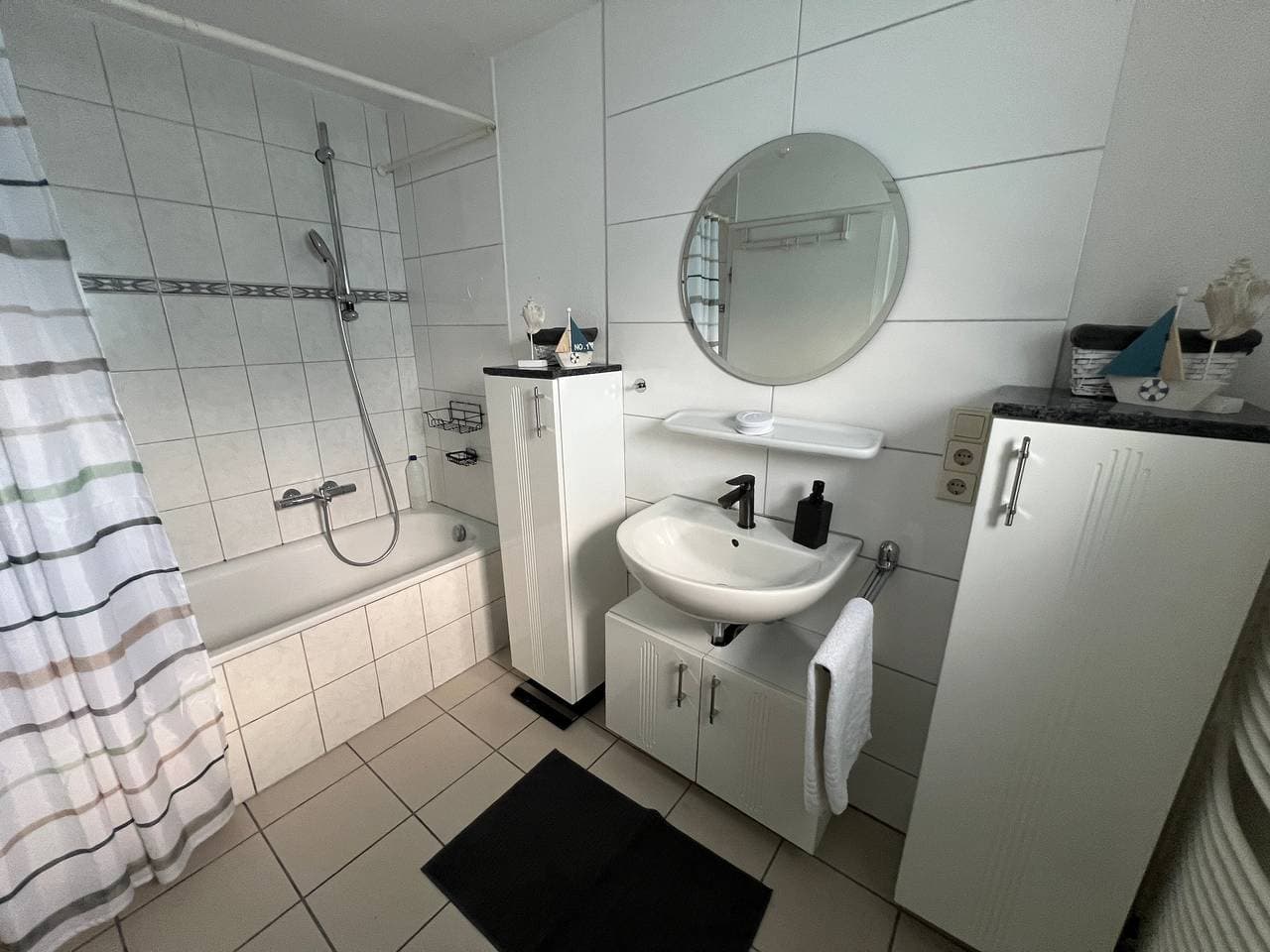 Foto 12 von 14: Ferienhaus 'Almir' mit privater Terrasse, privatem Garten und Wi-Fi
