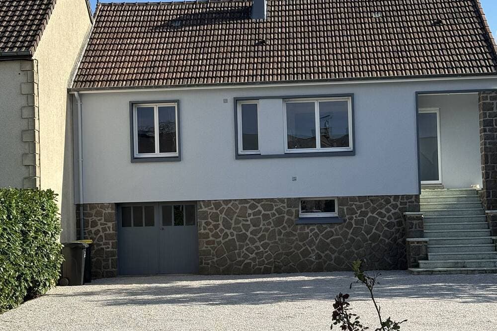 Foto 7 von 9: Maison de 3 Chambres, Cuisine Équipée, Terrasse sur Pilotis, 2 Salle de Bains