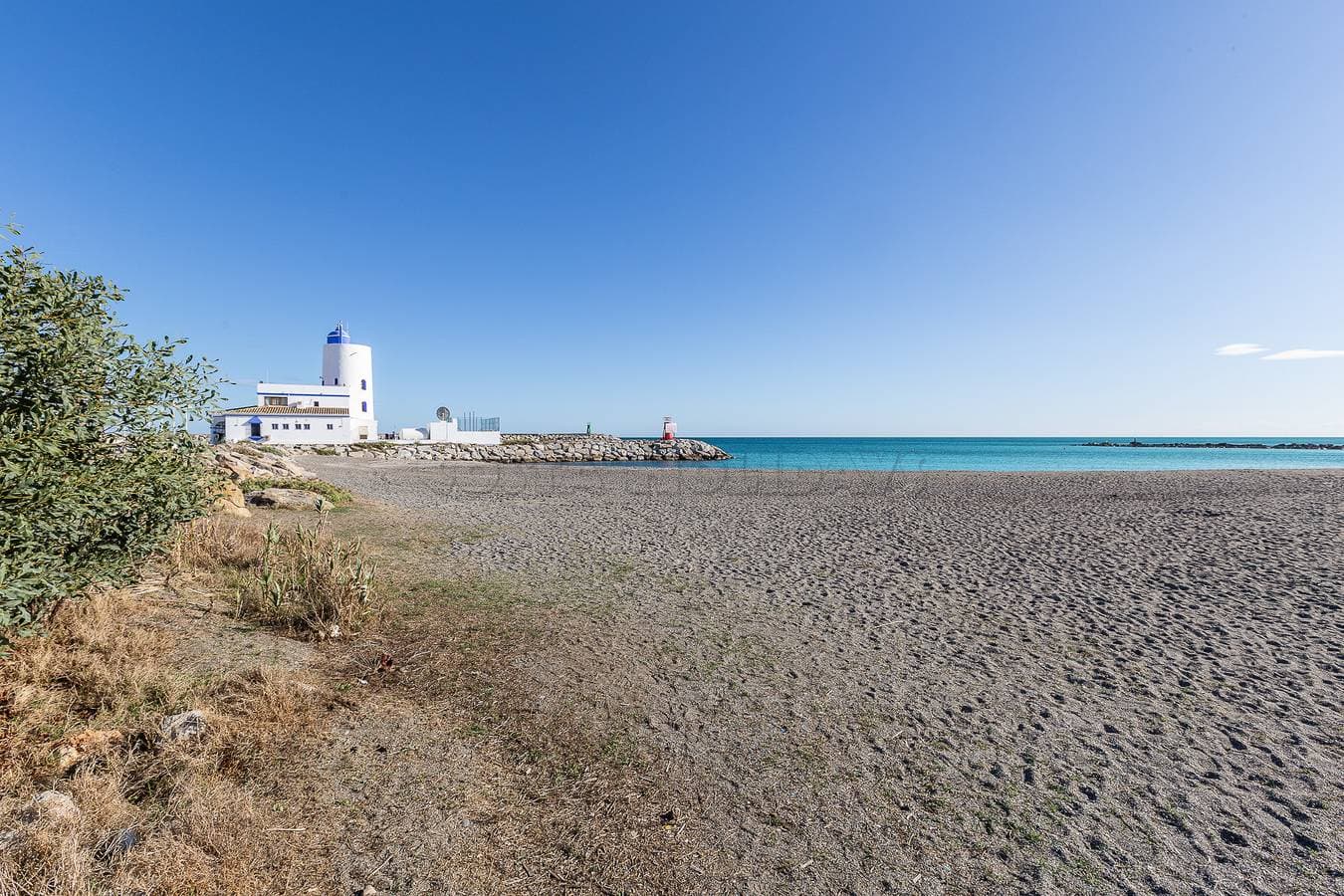 Foto 10 von 14: Gaviotas 74