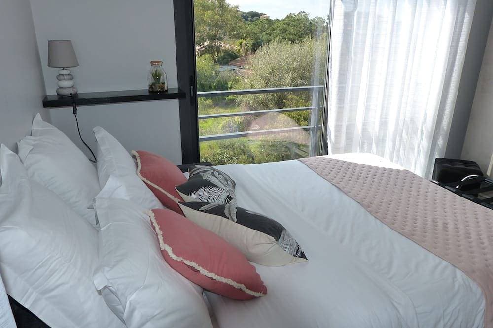 Foto 6 von 20: Large & beautiful air-conditioned studio with sea view