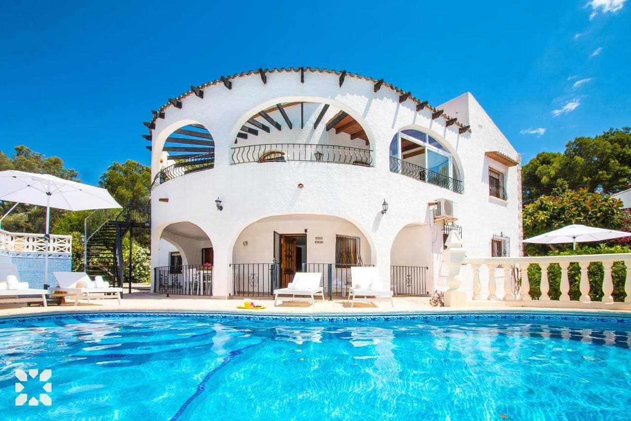Villa Parador by Abahana Villas 1