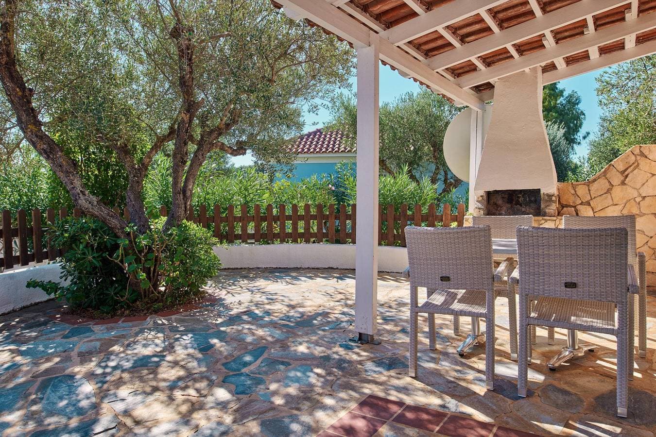 Foto 4 von 25: Villa für 4 Personen mit Garten