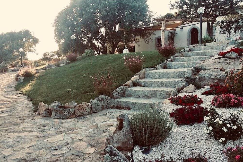 Foto 5 von 9: Sea & Countryside Retreat with Pool: Stone Islands