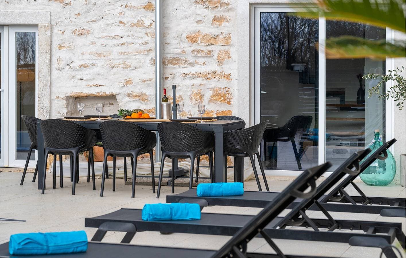 Foto 8 von 24: Gemütliche 100 m² große Ferienwohnung mit Pool, Terrasse und WLAN in der Nähe von Kanfanar