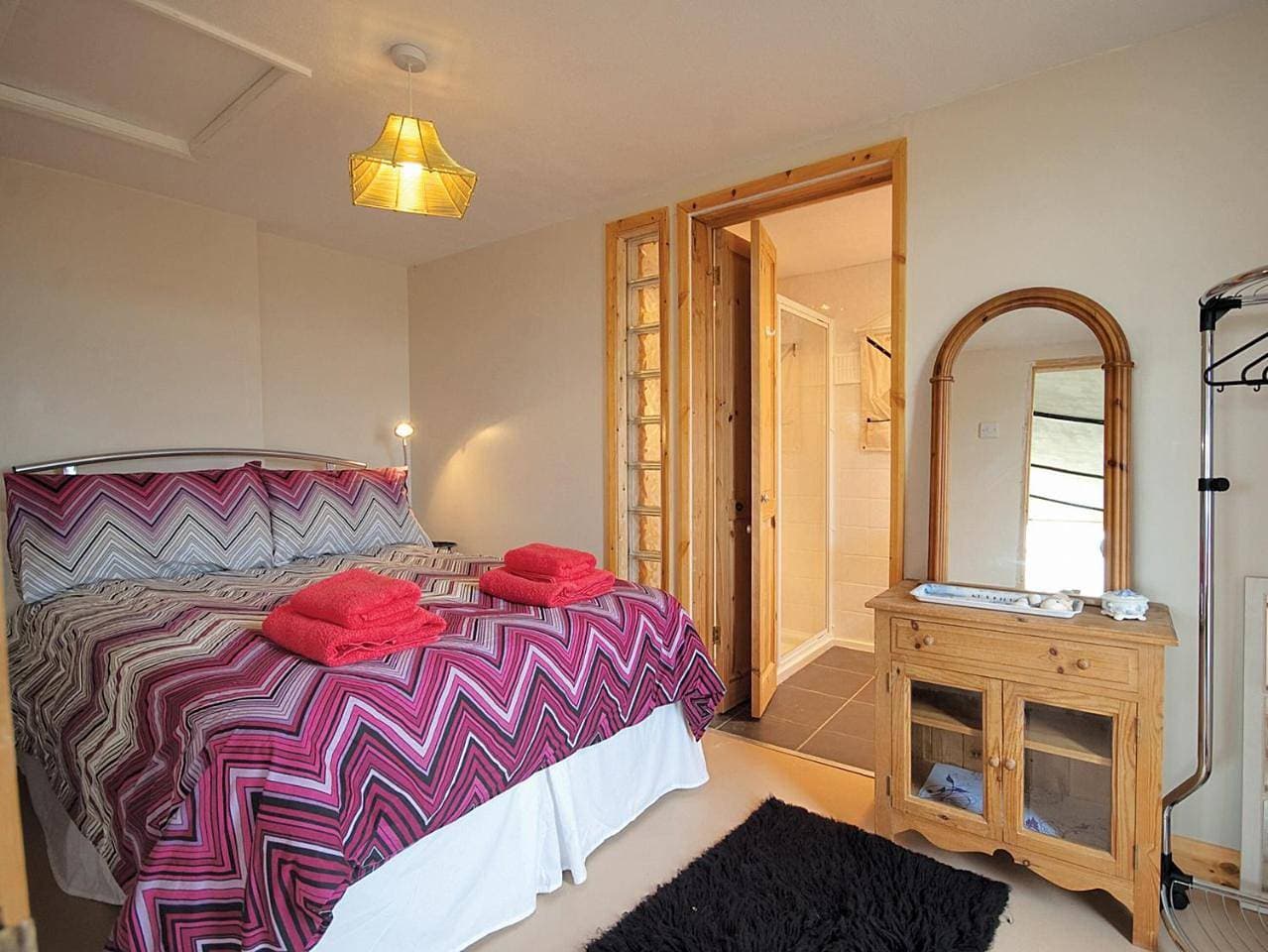 Foto 8 von 14: Two-Bedroom Holiday Home