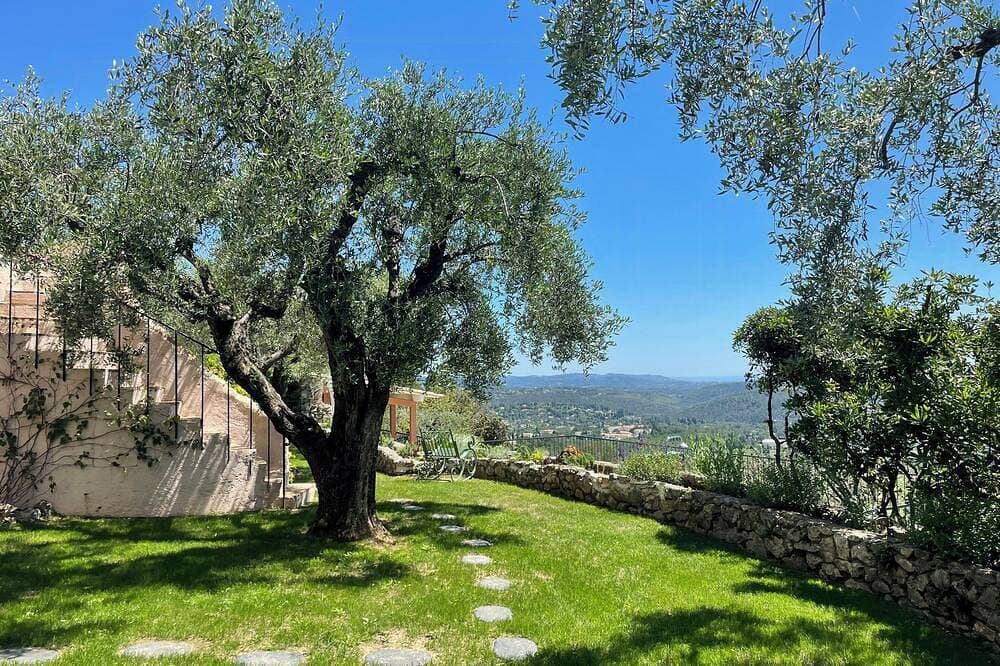Foto 10 von 18: Wohnung mit Panoramablick in der Nähe von Cannes