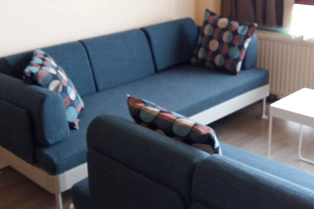 Foto 10 von 30: 70'er Jahren Design-Studio mit herrlichem Meerblick