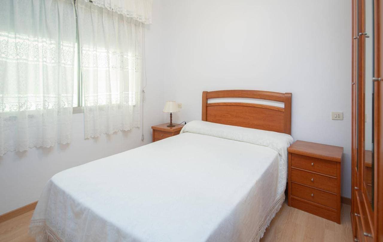 Foto 4 von 15: Three-Bedroom Apartment
