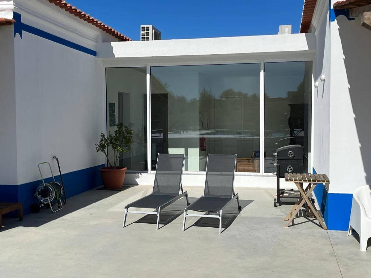 Foto 3 von 5: Villa