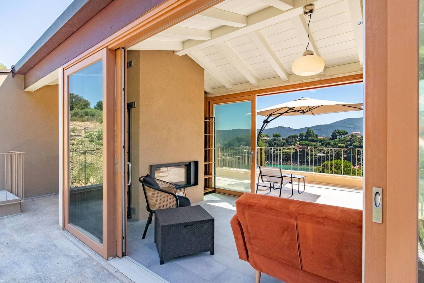 Foto 9 von 47: Ferienhaus für 4 Personen mit Balkon