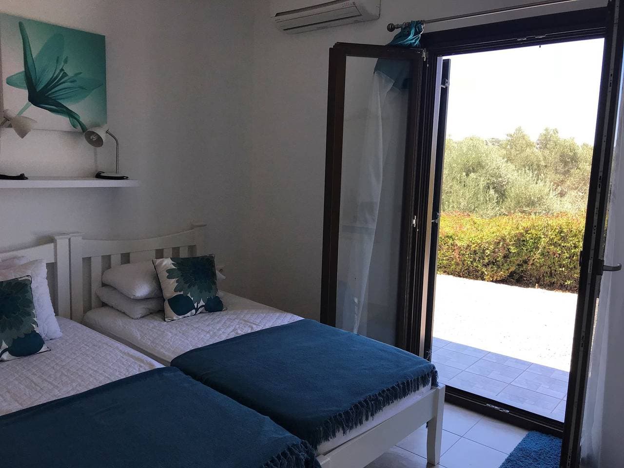 Foto 7 von 58: Villa in Kirianna mit privatem Pool