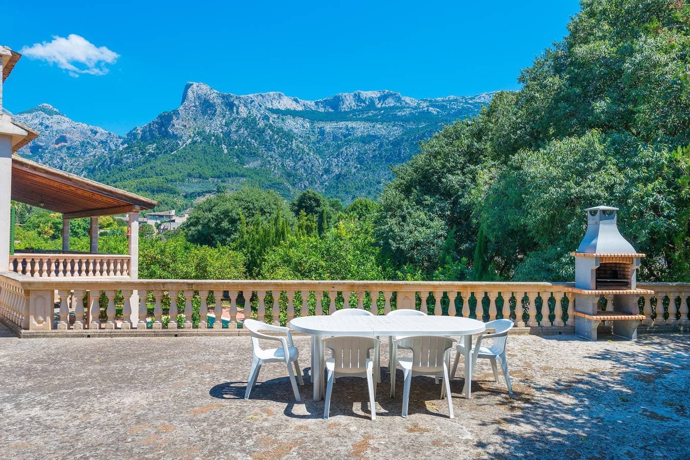 Foto 6 von 25: Villa mit Pool und Blick - Finca Can Guixe