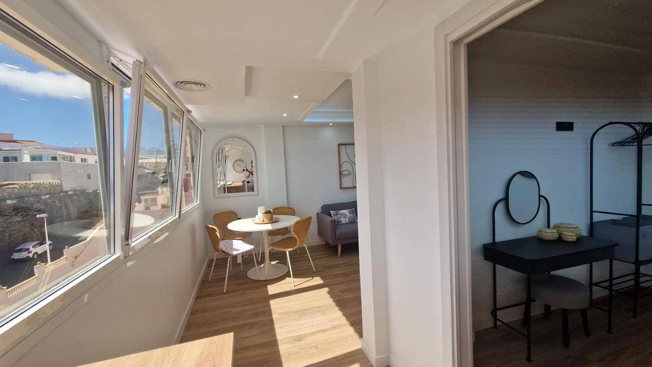 Foto 5 von 31: Two-Bedroom Apartment