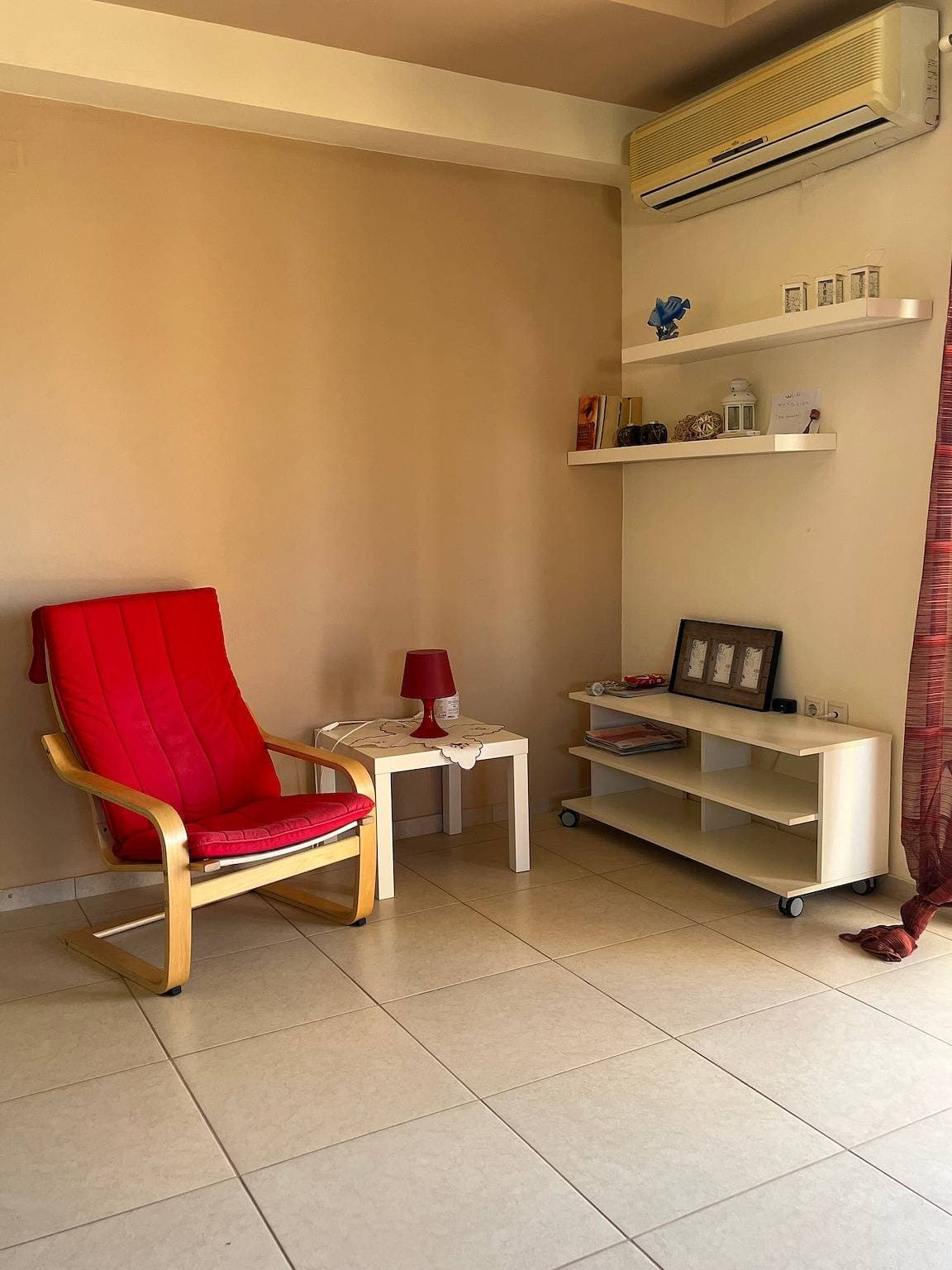 Foto 7 von 31: Ferienwohnung 'Spitiko' mit Meerblick, Gemeinschaftsterrasse und WLAN