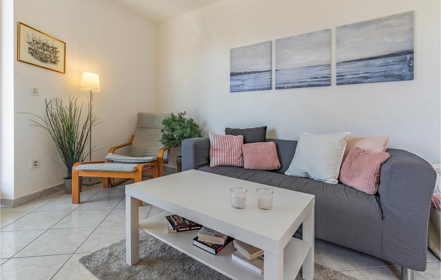 Foto 12 von 28: Gemütliche 1-Zimmer-Wohnung mit Terrasse, WLAN und in Strandnähe