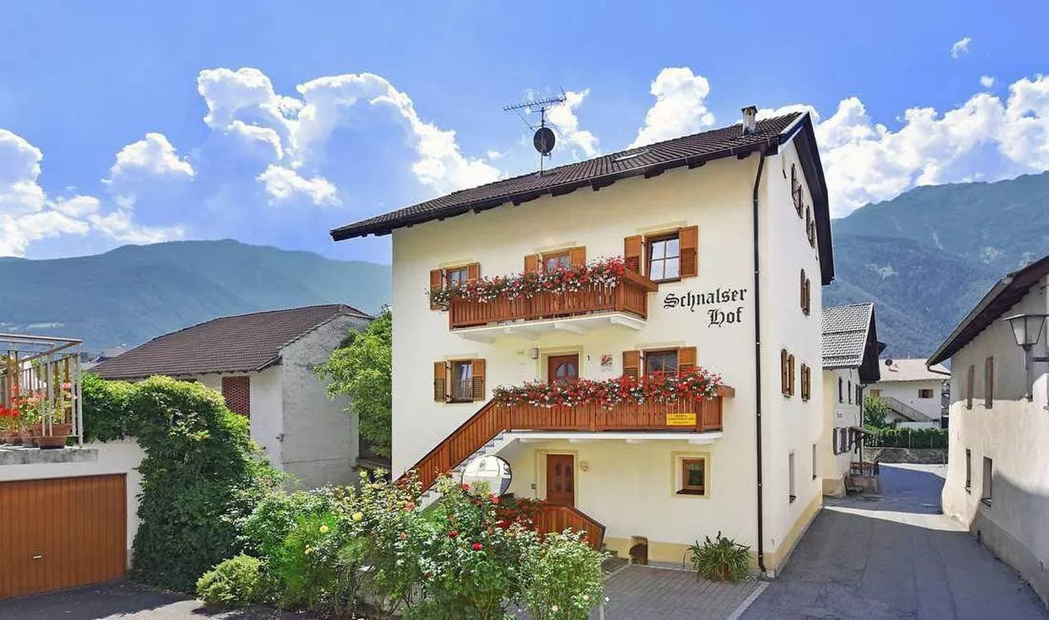 Foto 12 von 16: Ferienwohnung "Schnalserhof Jonagold" mit Bergblick, Garten und WLAN