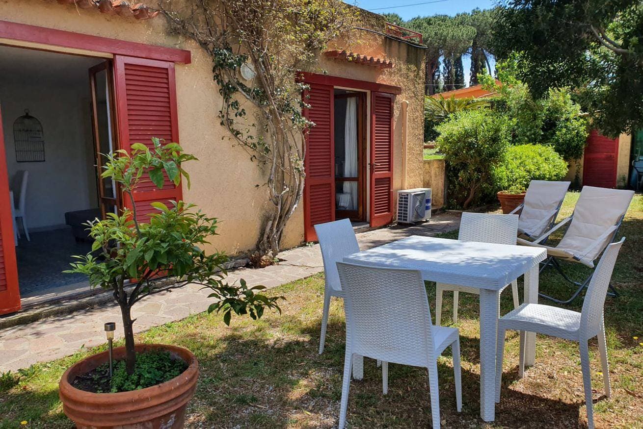 Foto 4 von 30: Ferienwohnung für 4 Personen mit Garten