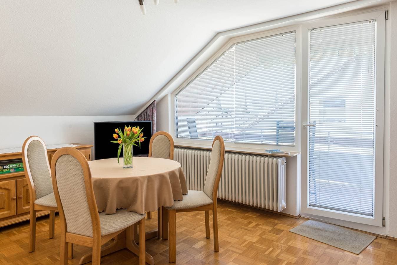Foto 3 von 30: Ferienwohnung "Roth" in Bodenseenähe mit Seeblick und WLAN