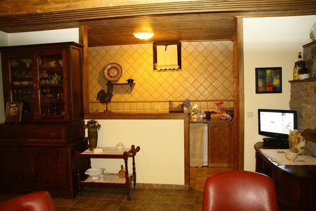 Foto 4 von 65: Three-Bedroom House