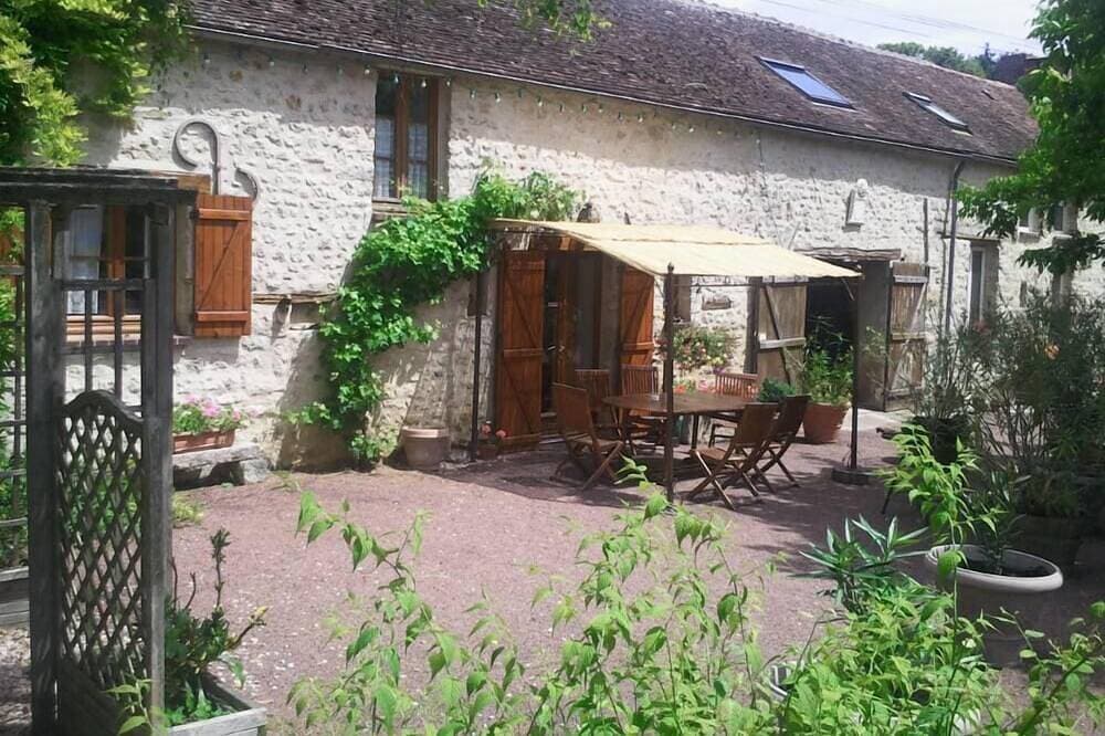 Foto 12 von 17: Typisches Landhaus - Poligny