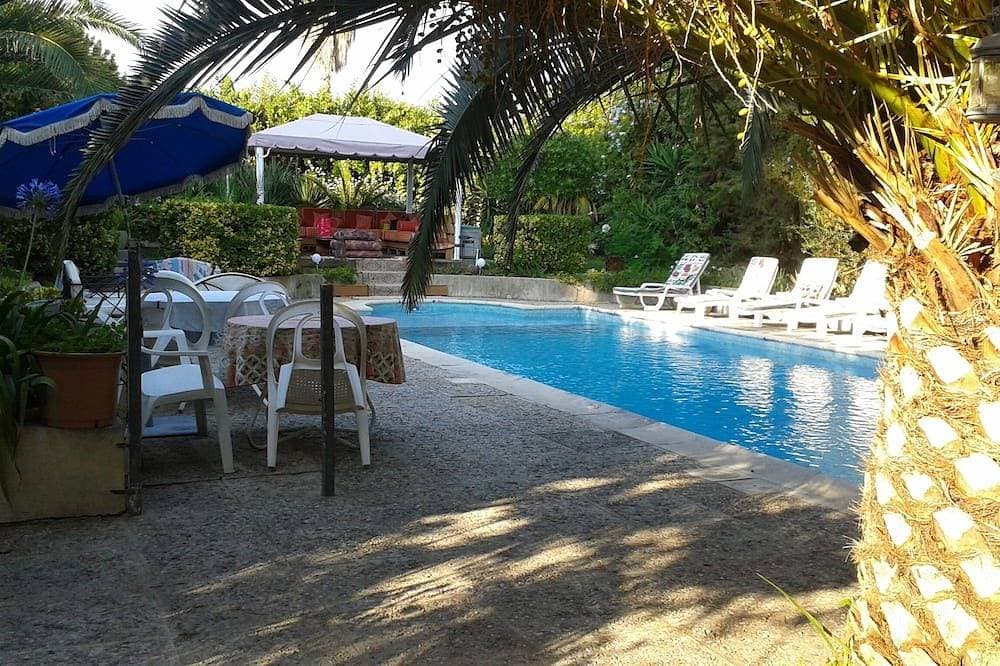 Kleines Paradies, Villa, Pool, 400M Schöner Strand, die Landschaft in der Innenstadt. 1